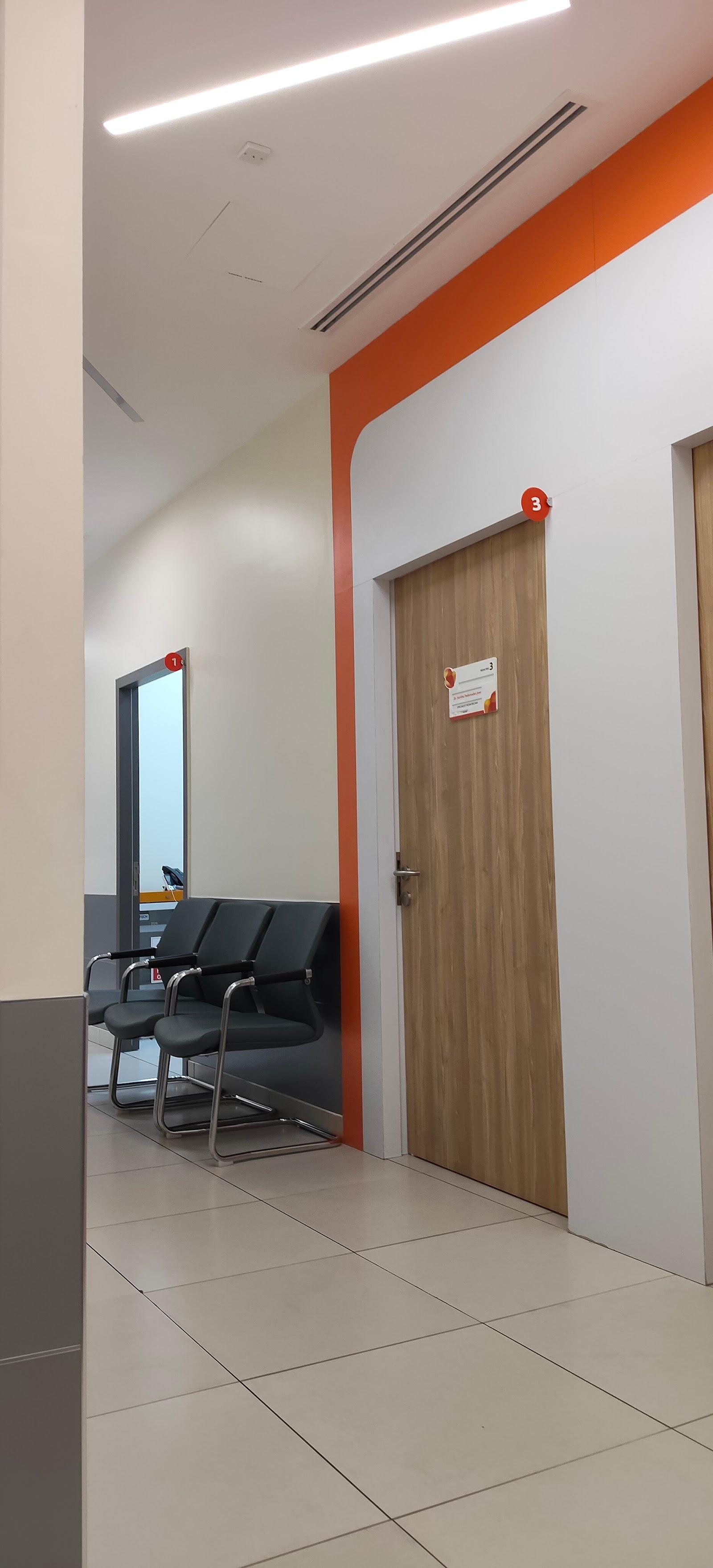 Al Noor Polyclinic LLC — photo 6