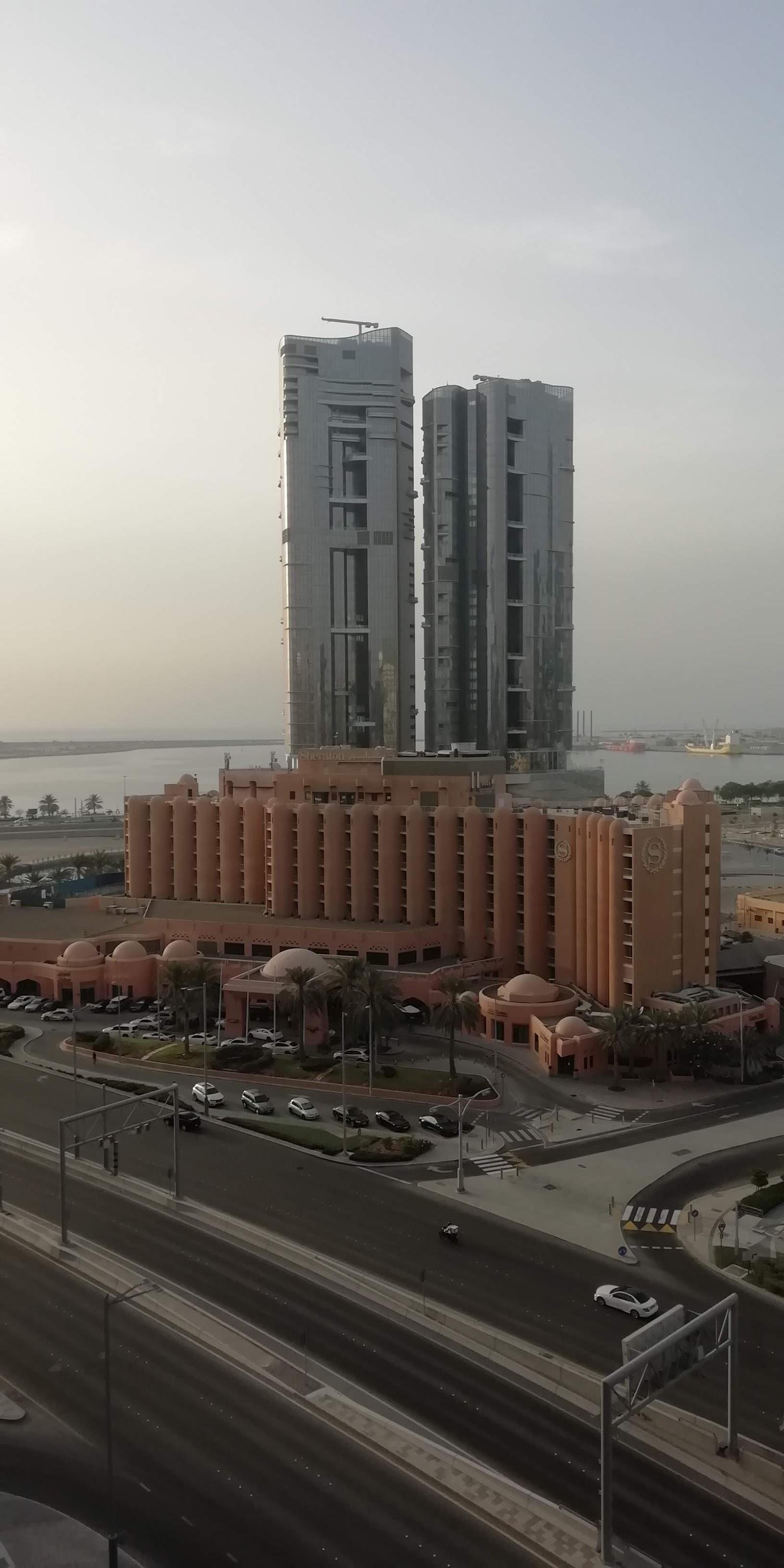 Corniche Hospital. — photo 2